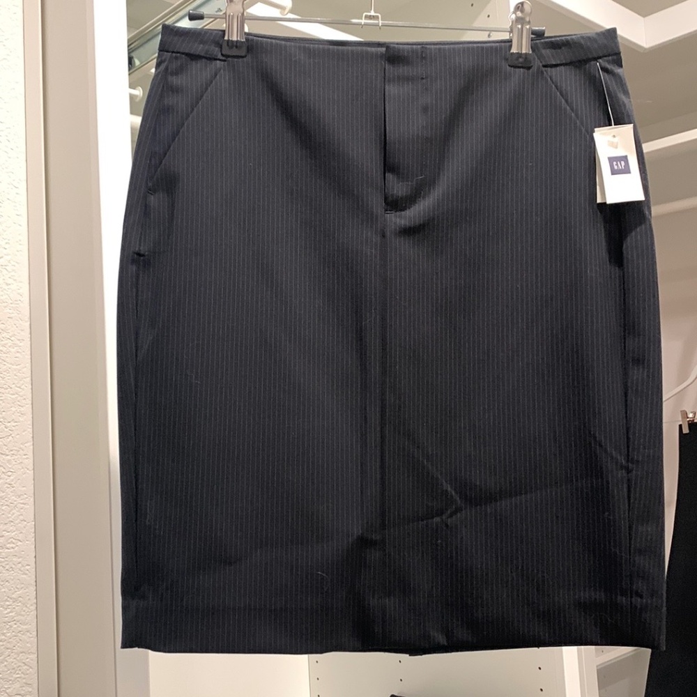 NWT, Gap Pinstripe Pencil Skirt